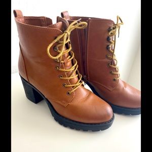 Cathy Jean lace-up boots